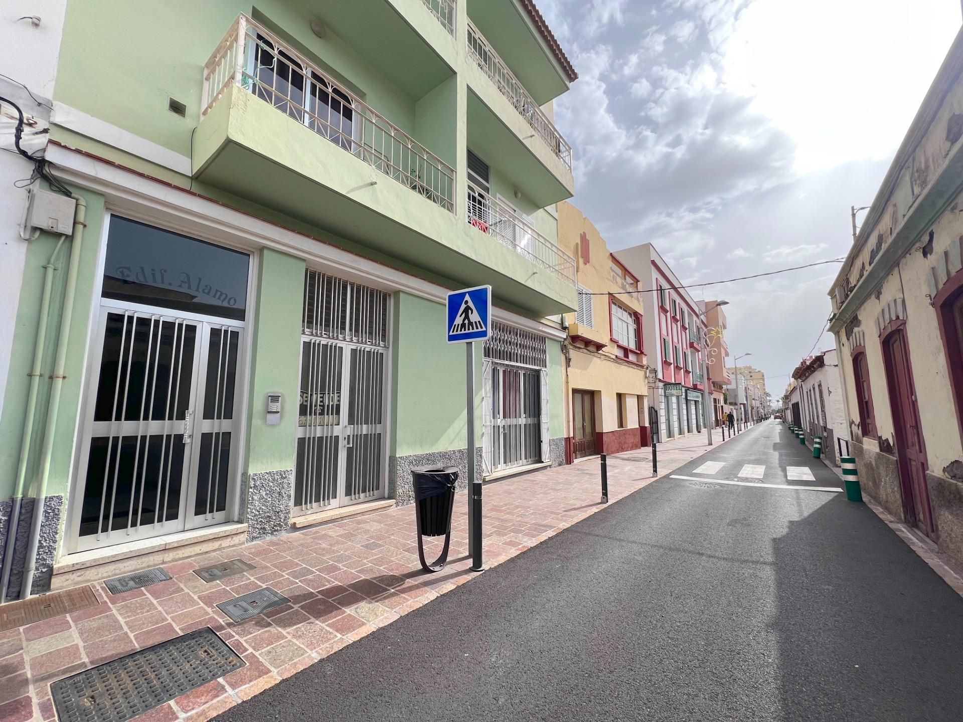 Vista exterior de Local en venda en San Sebastián de la Gomera