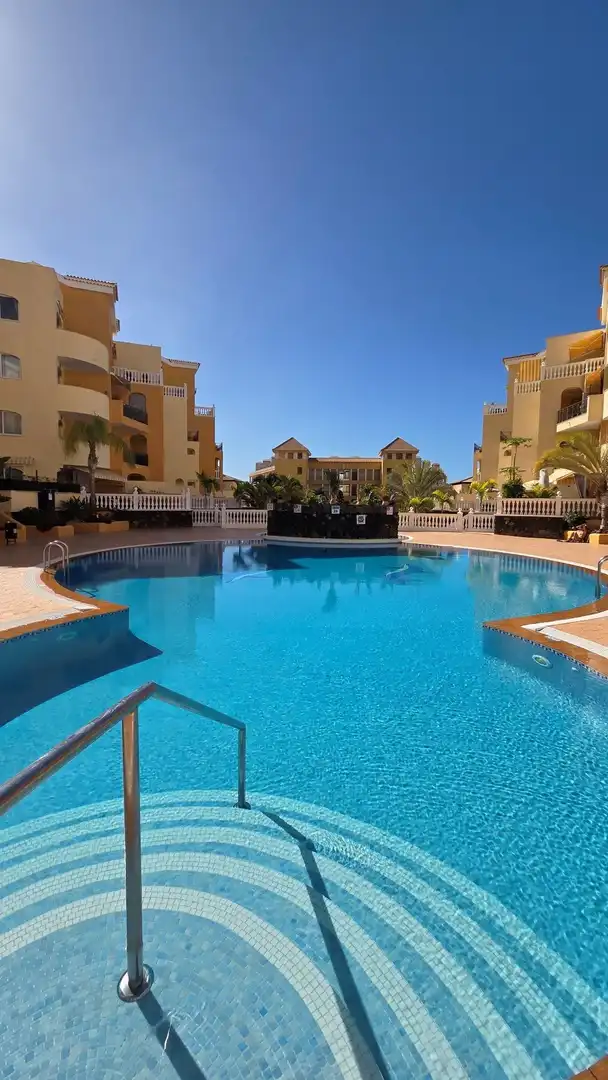 Piscina de Dúplex en venda en Arona amb Terrassa i Piscina comunitària
