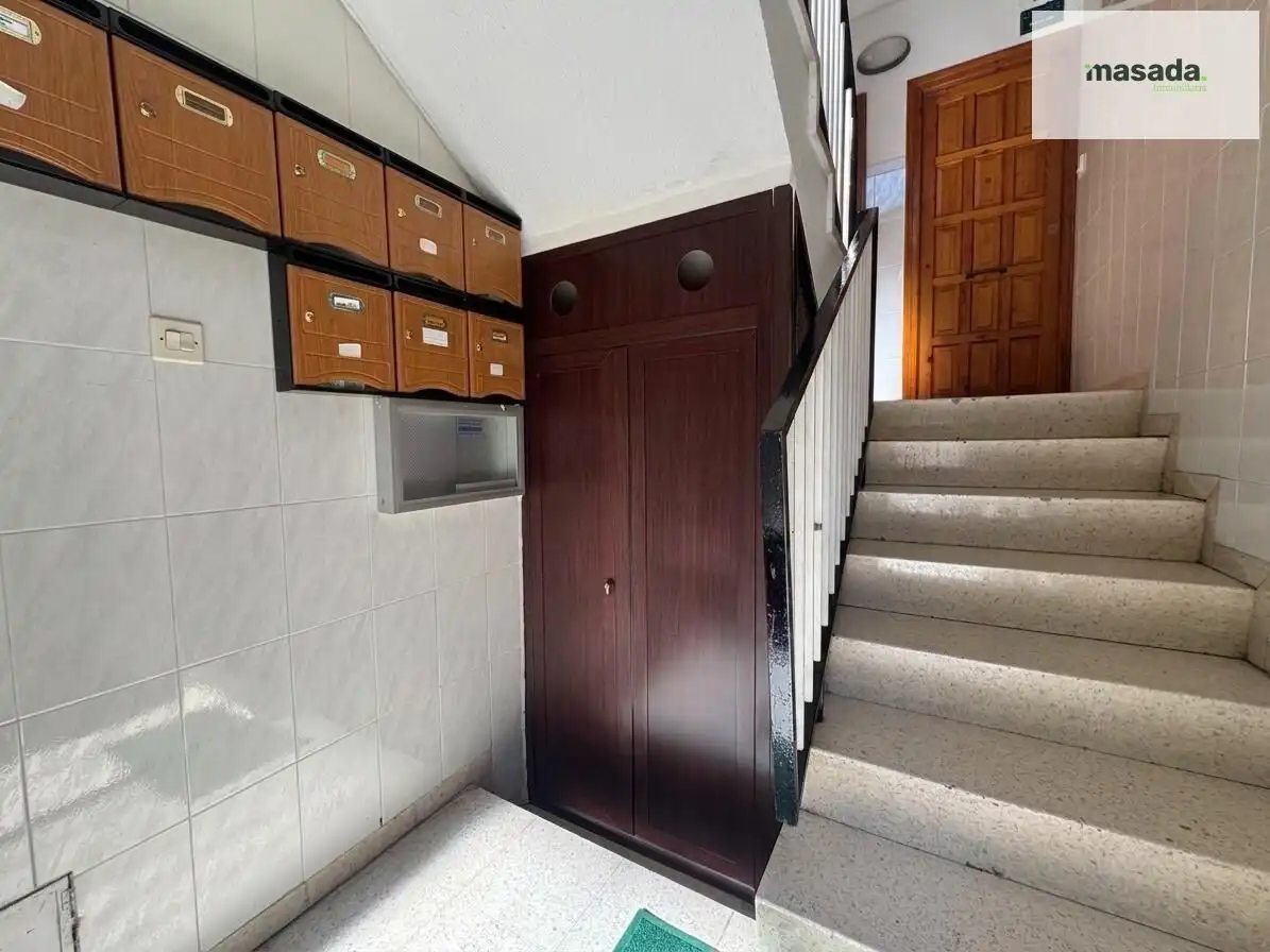 Flat for sale in Granada  with Air Conditioner, Storage room and Balcony