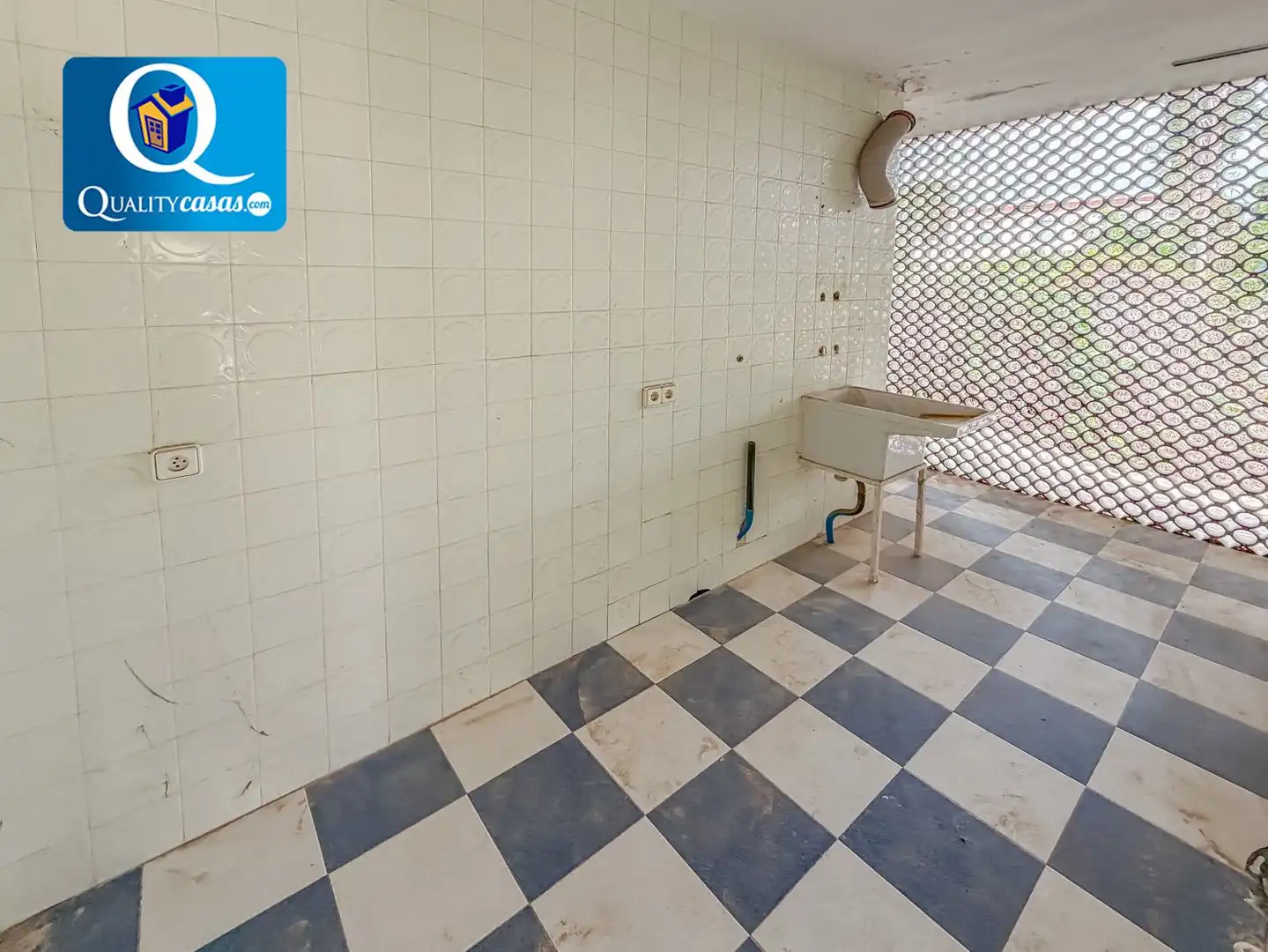 Cuina de Casa o xalet en venda en Mutxamel amb Terrassa, Traster i Piscina
