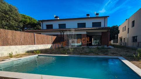 Foto 2 de Casa adosada en venda a Carrer Sàlvia, Sant Esteve de Palautordera, Barcelona