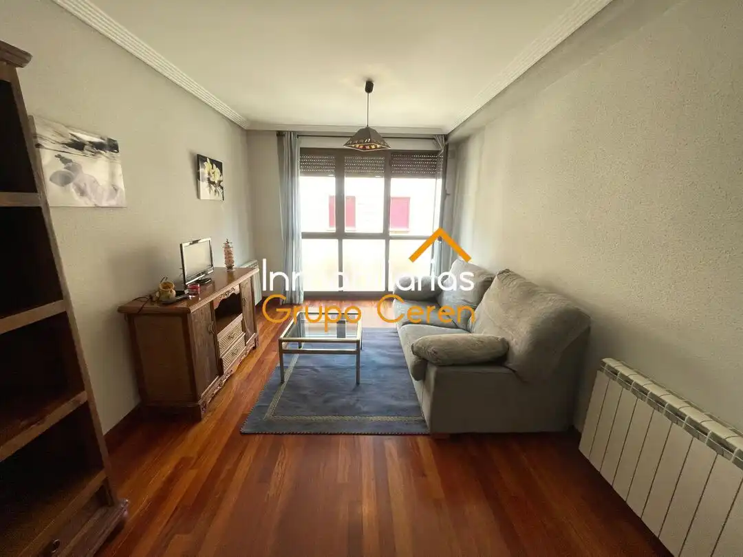 Vista exterior de Apartament en venda en Ezcaray amb Calefacció i Moblat