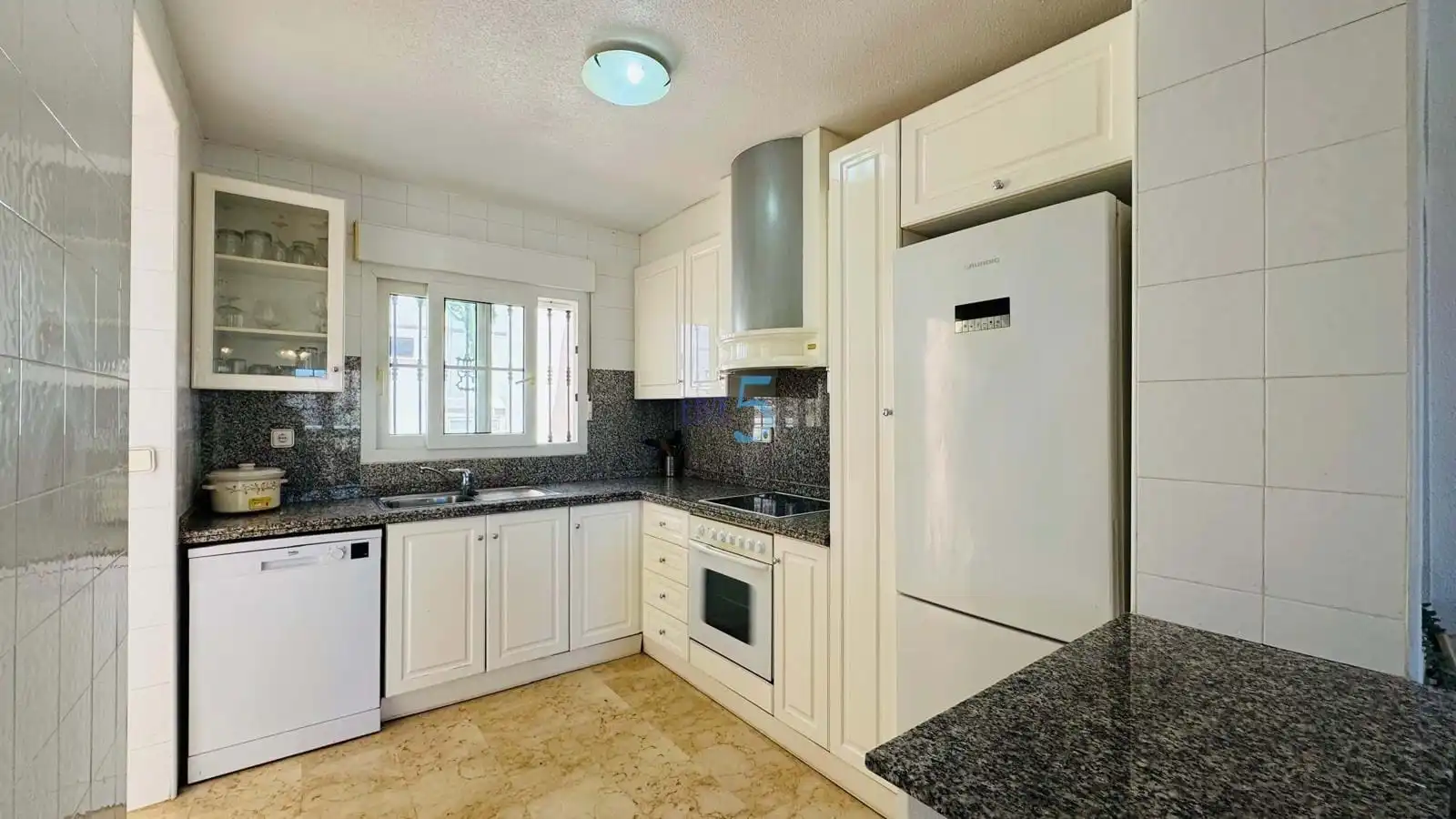 Terraced house with terrace for sale in Orihuela Costa, imagen 4