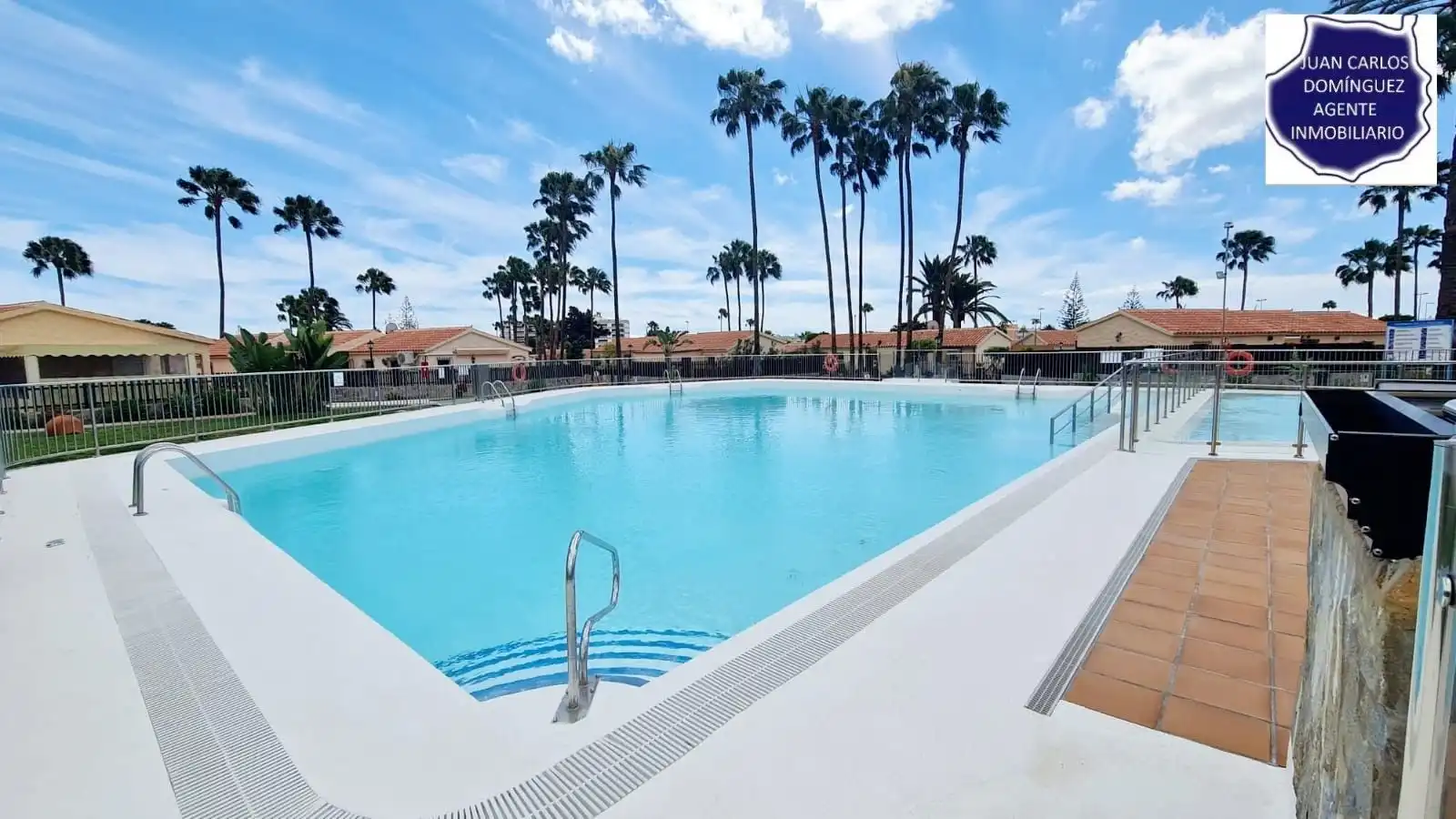 Piscina de Casa o xalet de lloguer en San Bartolomé de Tirajana amb Aire condicionat, Terrassa i Moblat