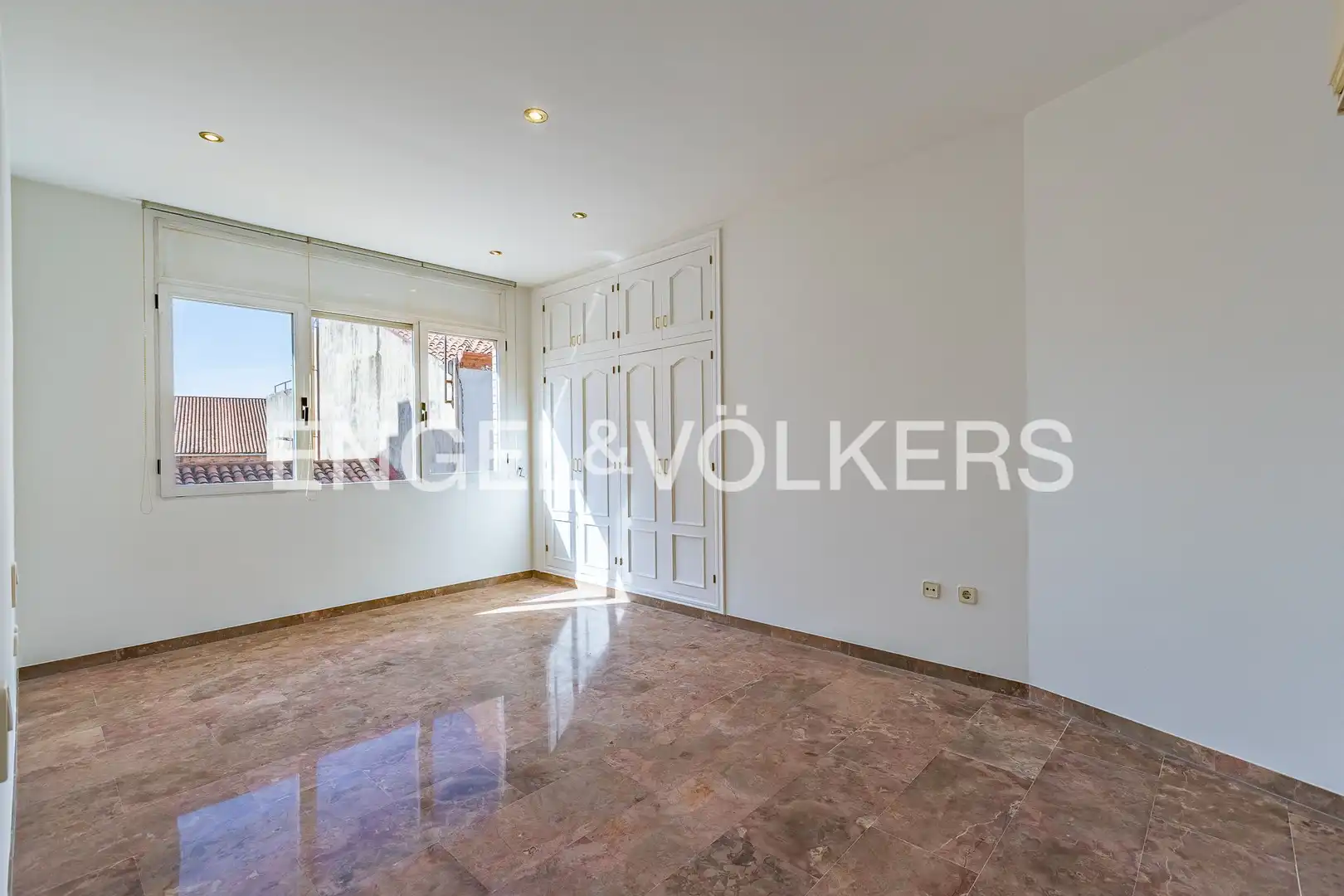 Dúplex en venta en Terrassa con Aire acondicionado, Calefacción y Terraza