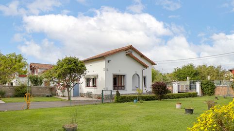 Foto 2 de Casa o xalet en venda a Camino de las Madreselvas, 88, Somió, Gijón