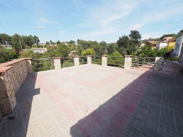 Casa con jardín en venta en Olesa de Bonesvalls