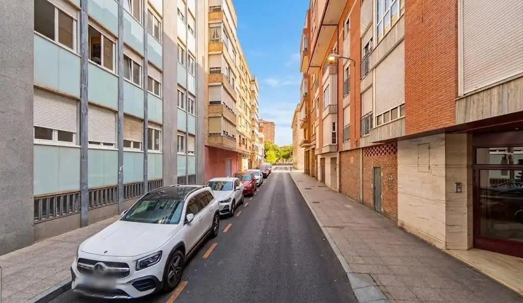 Vista exterior de Piso en venta en Palencia con Calefacción