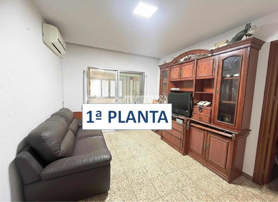 Living room of Flat for sale in Leganés  with Air Conditioner, Heating and Terrace