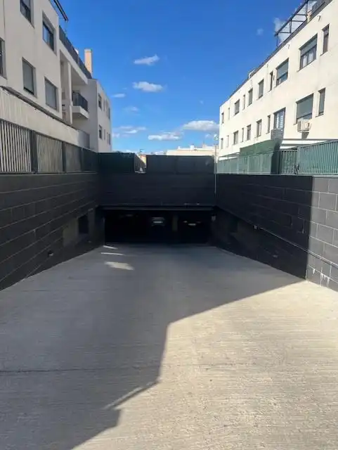 Parking of Flat for sale in Marchamalo  with Air Conditioner, Heating and Furnished