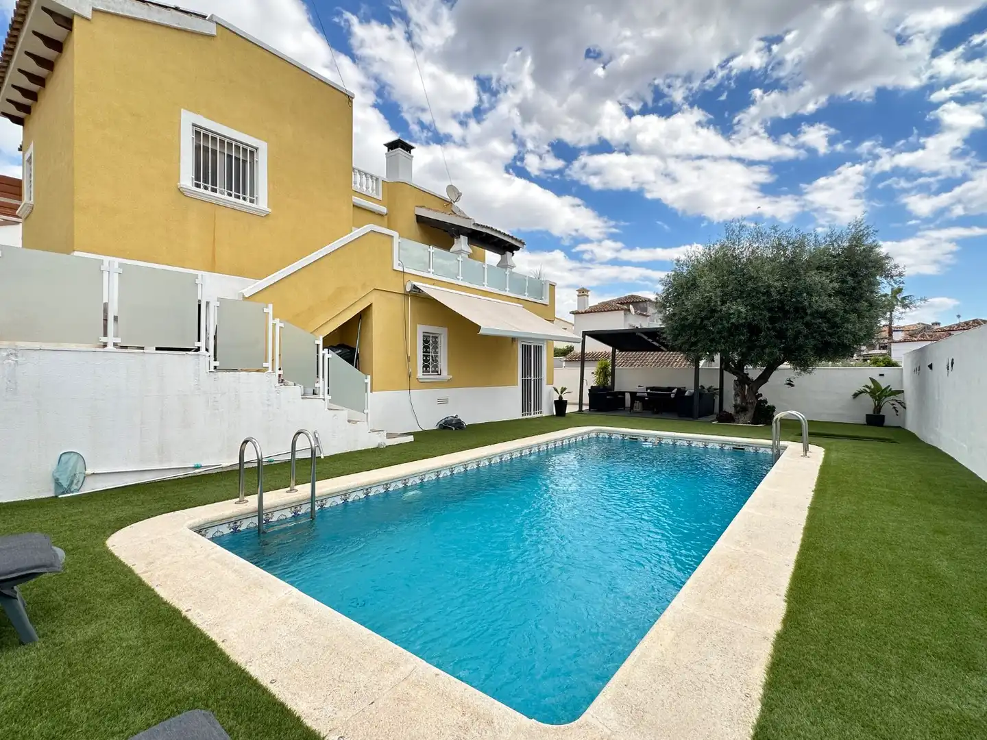 Swimming pool of Houses for sale in San Miguel de Salinas  with Air Conditioner, Storage room and Swimming Pool