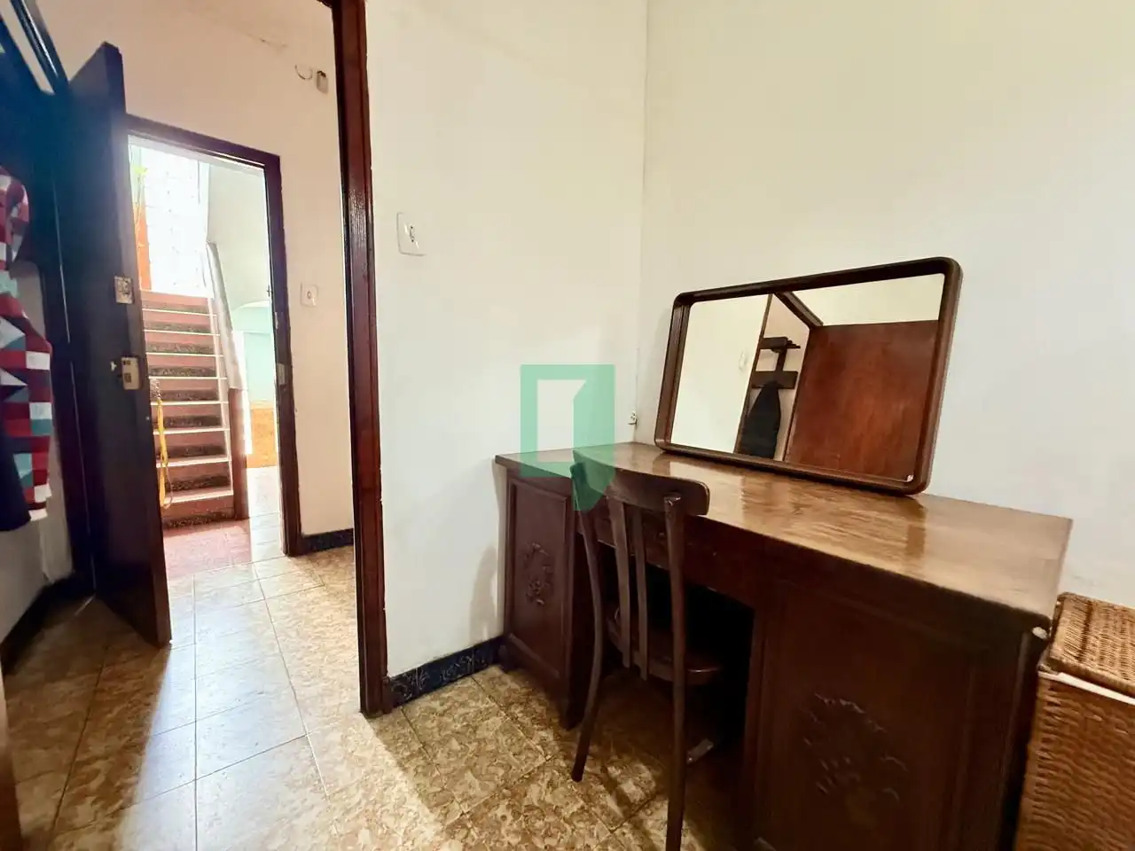Dormitori de Casa adosada en venda en Badalona amb Terrassa i Balcó