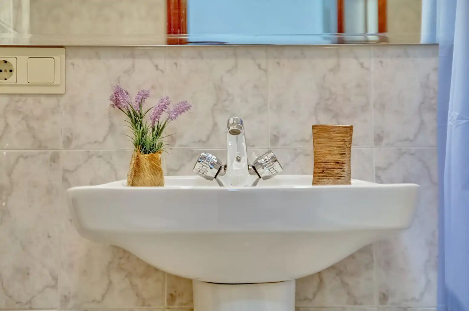 Baño de Ático en venta en  Pamplona / Iruña con Calefacción, Parquet y Balcón