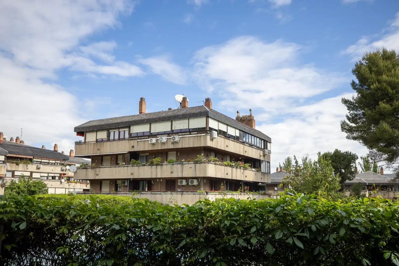 Vista exterior de Piso en venta en Madrid con Aire acondicionado, Calefacción y Jardín privado