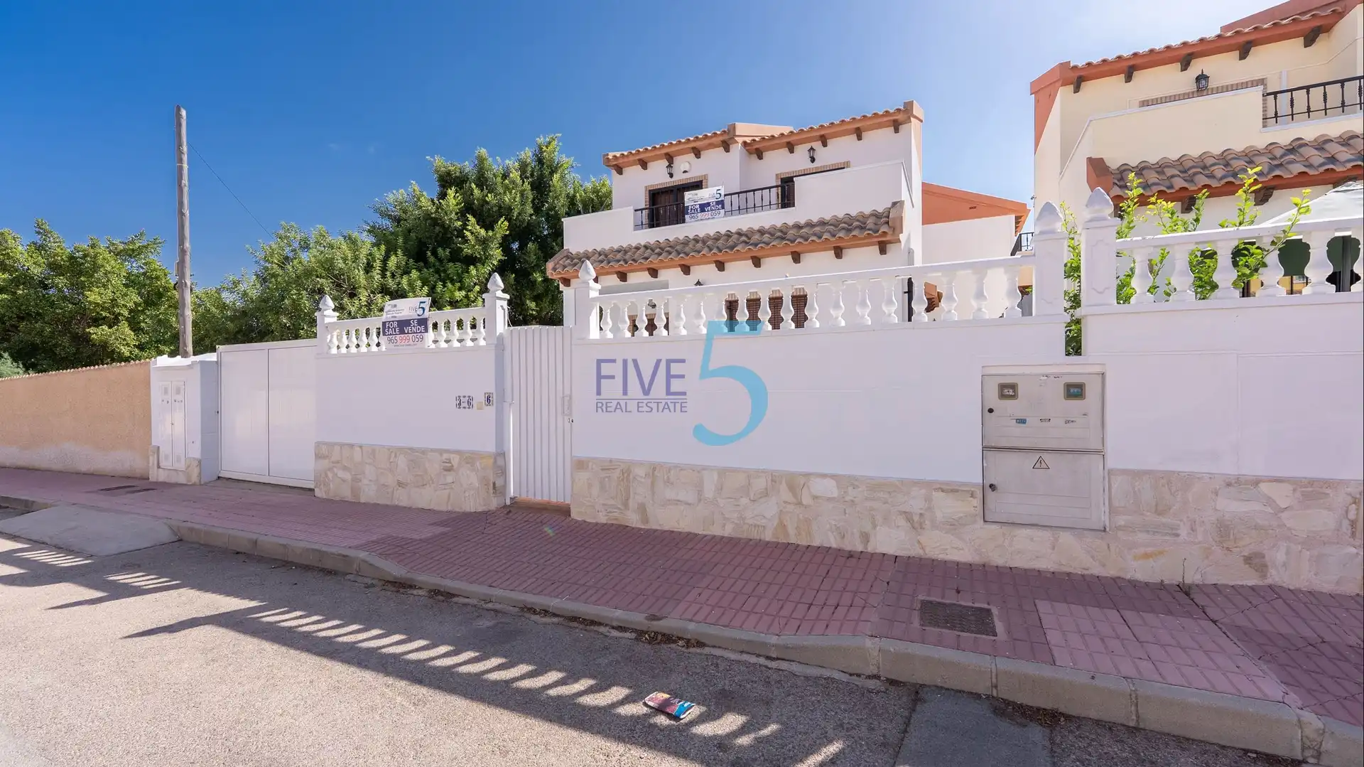 Casa amb terrassa en venda a Orihuela Costa