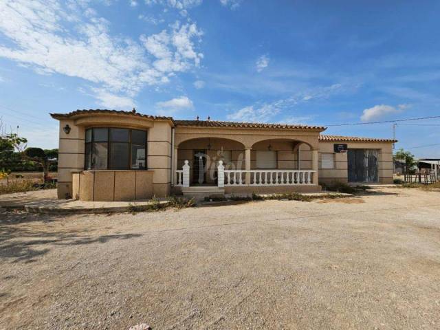 Casa-chalet en Venta en CL. DEL BORDA, N.S/N, P.PARC, Po.225 en L'Aldea
