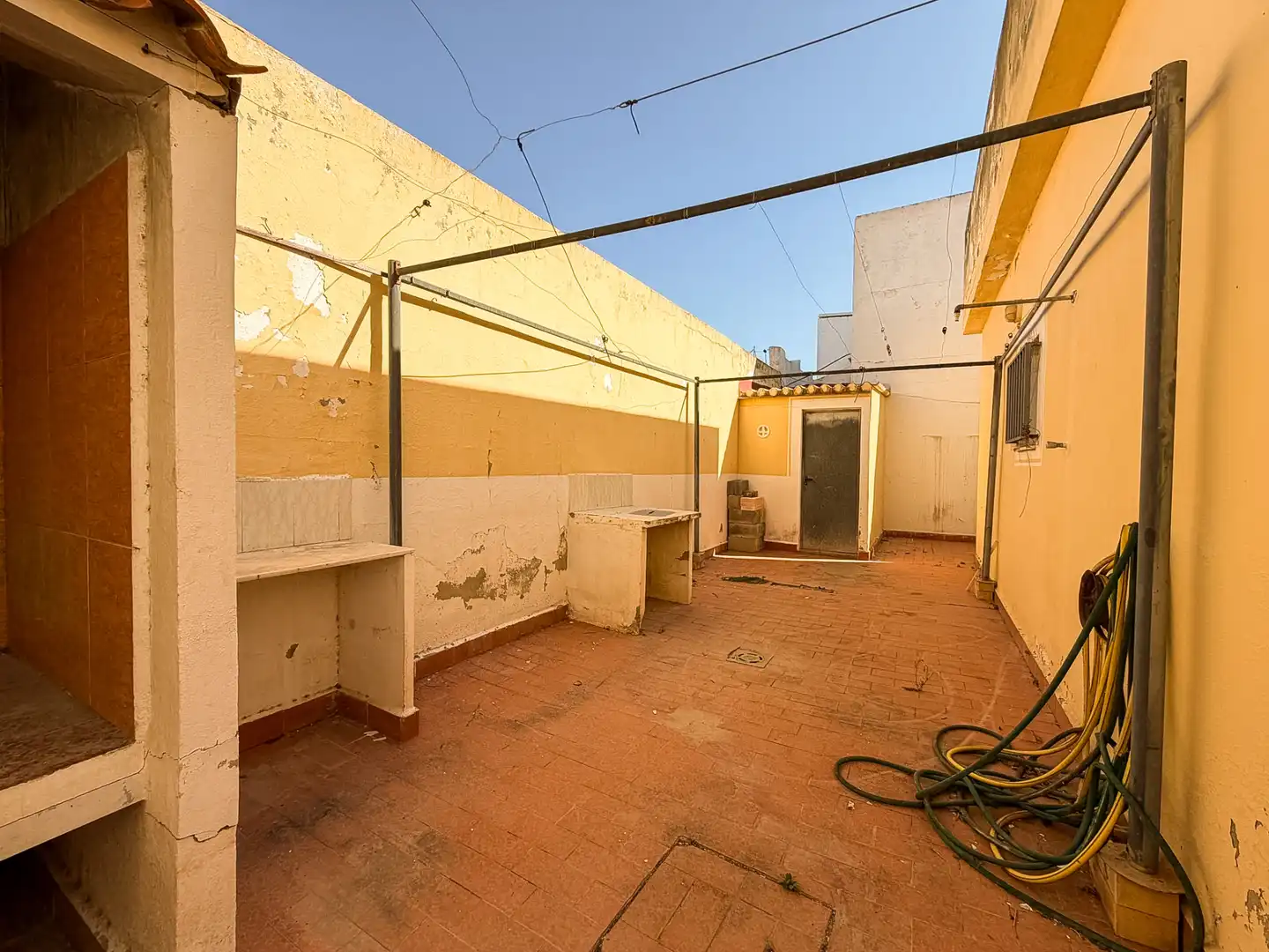 Terrace of Detached homes for sale in Cullera  with Terrace and Furnished