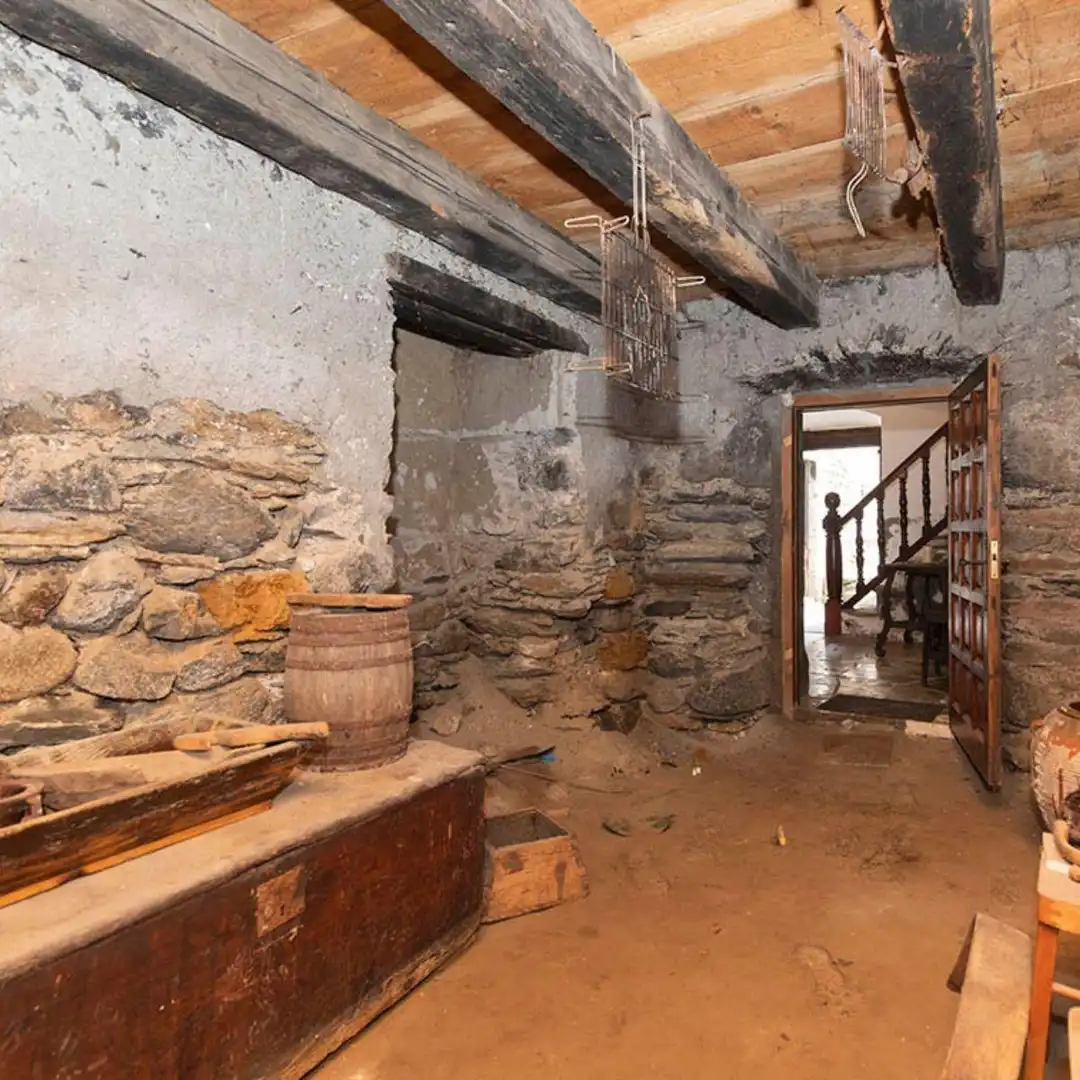 Finca rústica en venda en Benasque amb Jardí privat