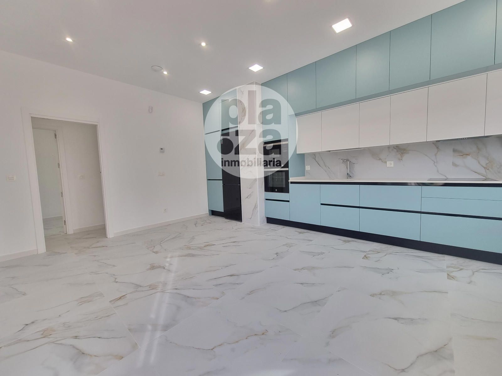 Cuina de Pis en venda en Burgos Capital amb Calefacció