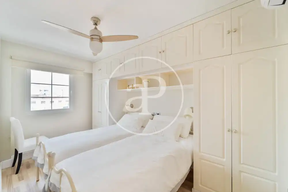 Bedroom of Flat for sale in Benidorm  with Heating, Terrace and Furnished