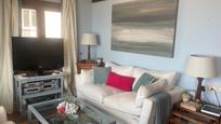 Living room of Flat to rent in Sanxenxo  with Furnished, Oven and Washing machine