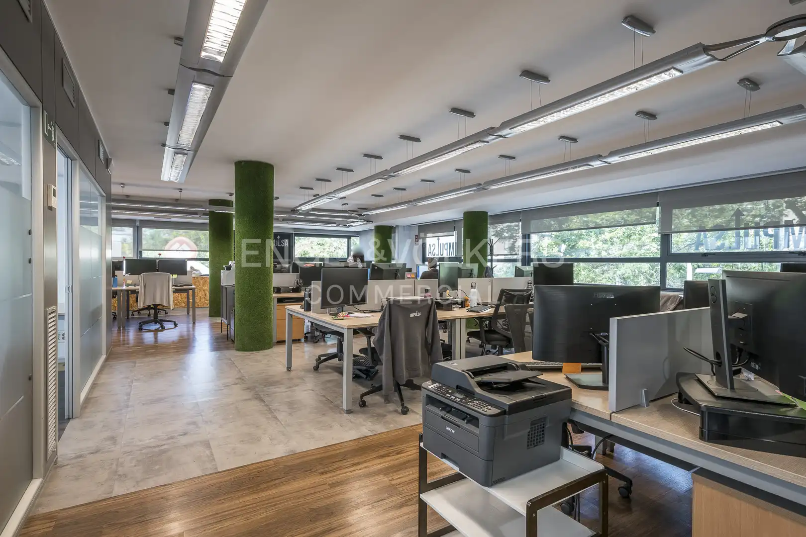 Büro zur Miete in Barcelona mit Klimaanlage, Heizung und Möbliert