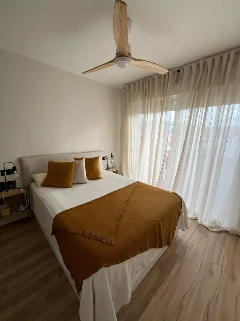 Habitación de Piso en venta en Plasencia con Aire acondicionado, Calefacción y Amueblado