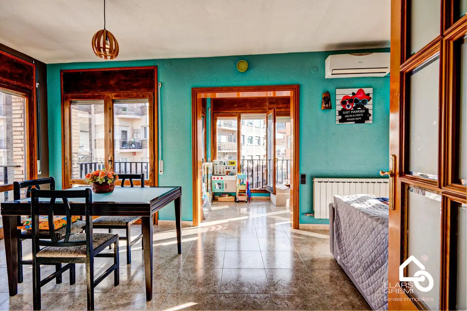 Living room of Flat for sale in Igualada  with Heating, Terrace and Storage room