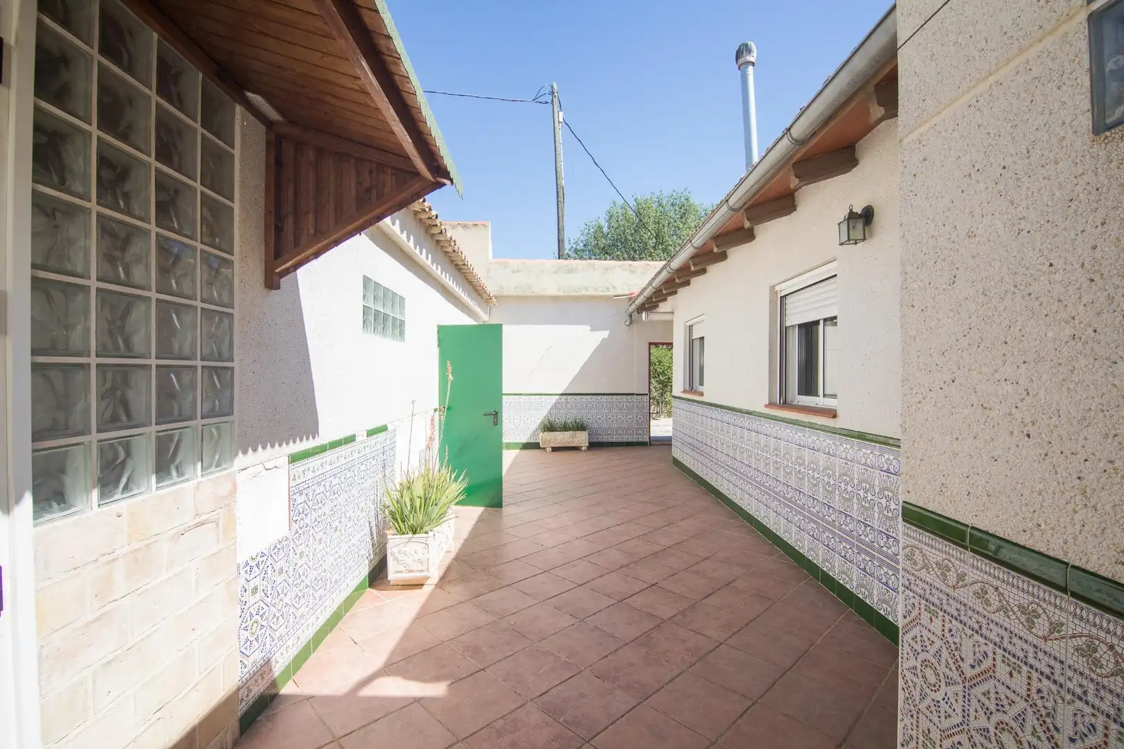 Vista exterior de Casa o chalet en venta en Redován con Jardín privado, Terraza y Piscina