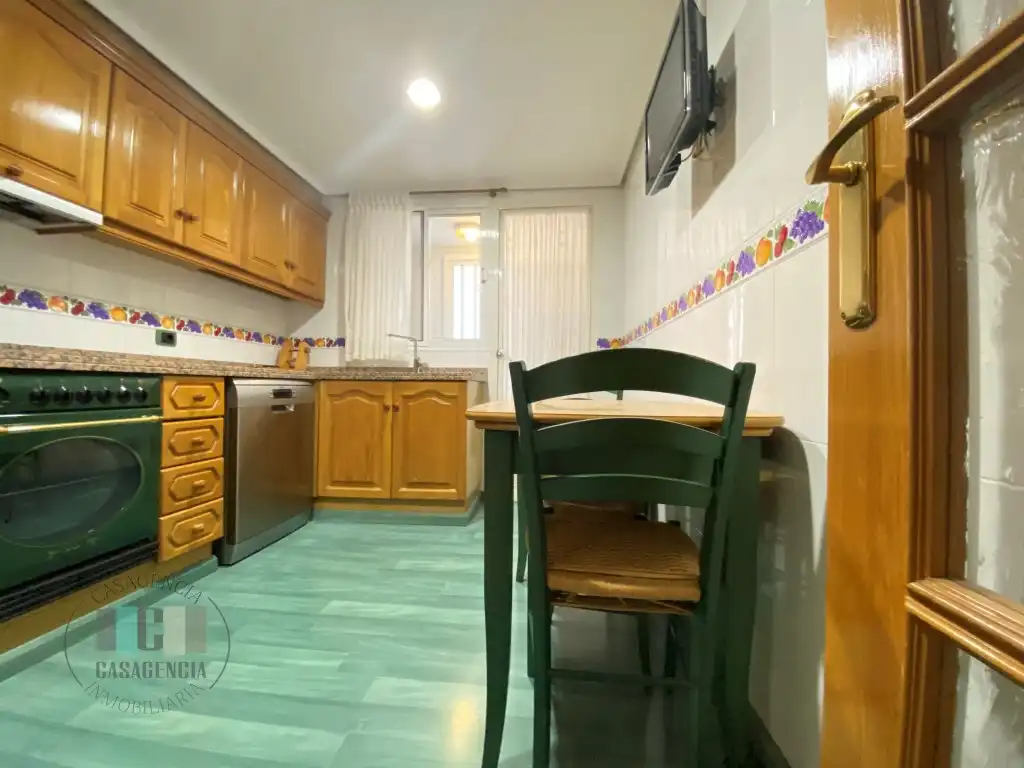 Duplexes for sale in Calle Poeta Verdaguer, Hospital - Plaza del Real