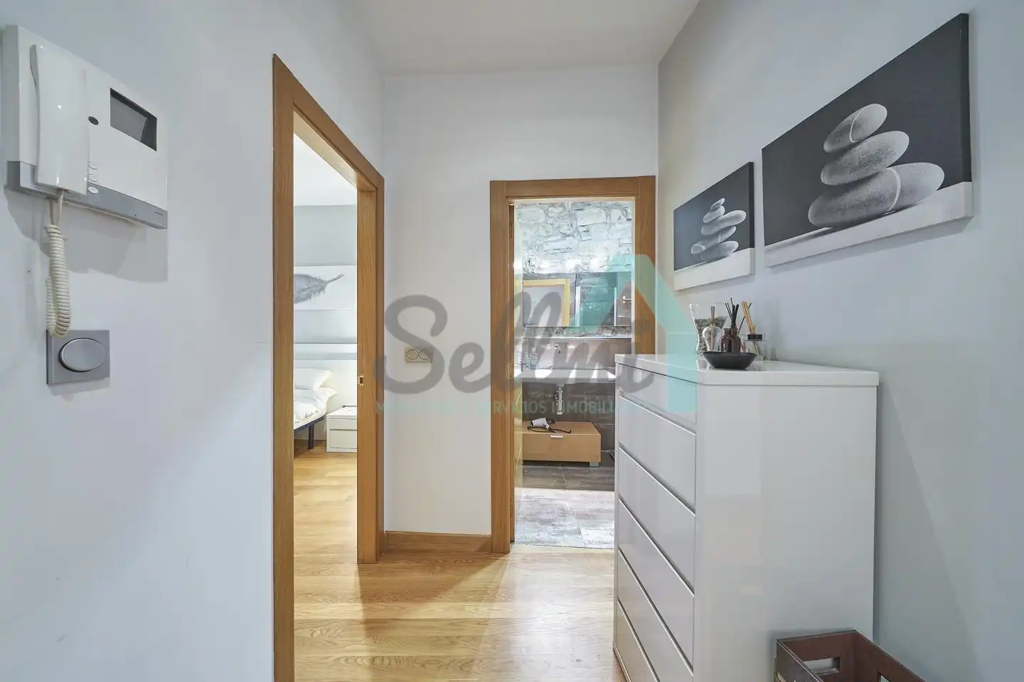 Wohnung zur Miete in Calle Marqués de San Esteban, Barrio del Centro