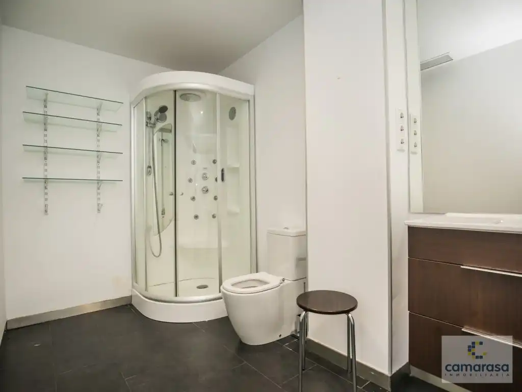 Baño de Piso en venta en Ávila con Calefacción y Terraza