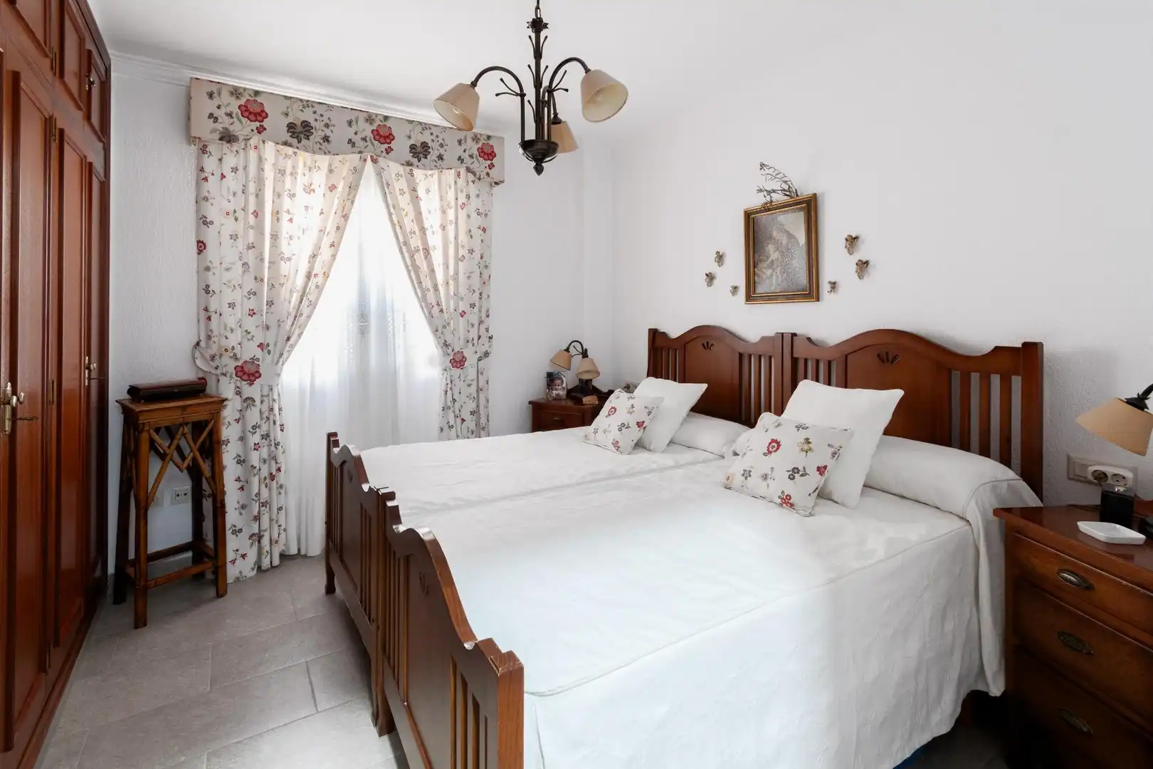 Habitación de Planta baja en venta en Jerez de la Frontera con Aire acondicionado y Jardín privado