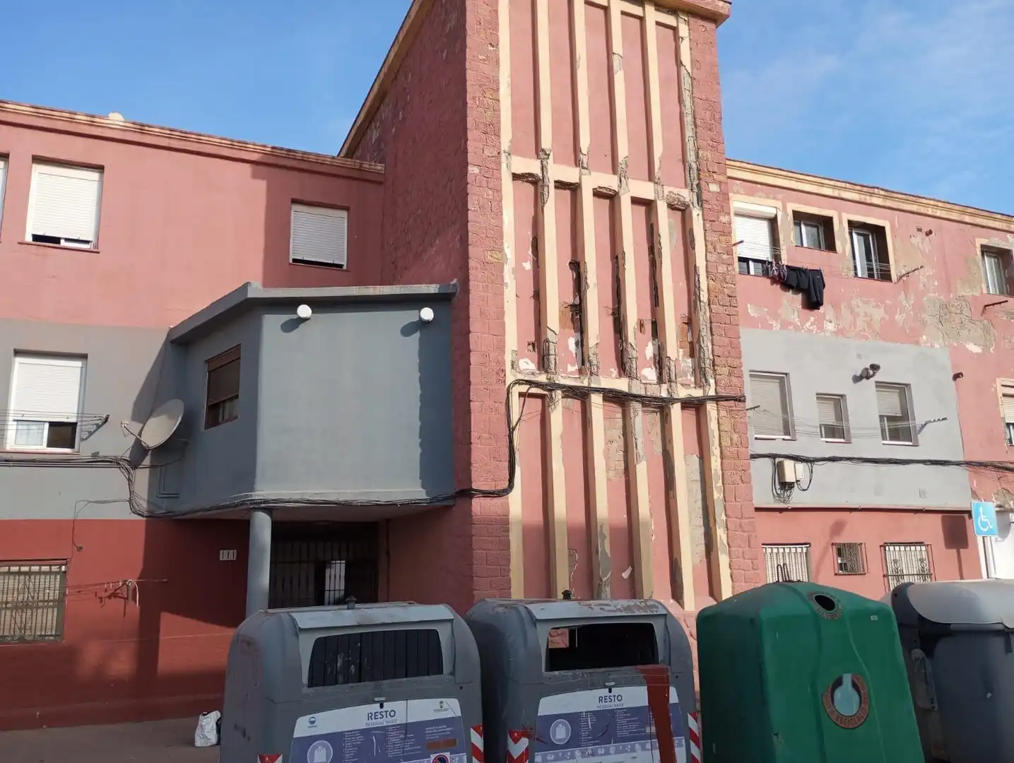 Exterior view of Flat for sale in La Línea de la Concepción