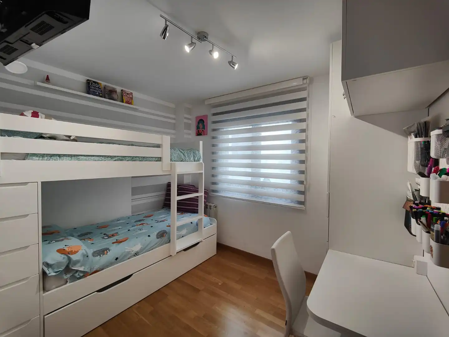 Bedroom of Flat for rent in Ames  with Heating, Parquet flooring and Storage room