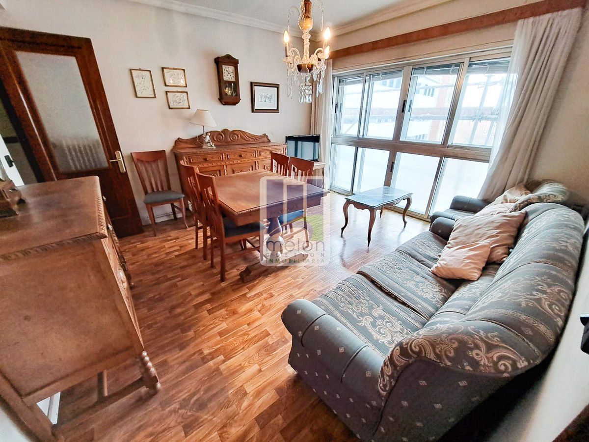 Sala d'estar de Pis en venda en Burgos Capital amb Traster