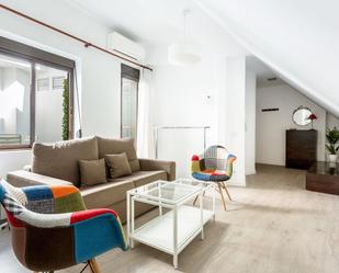 Living room of Attic to rent in  Madrid Capital  with Air Conditioner, Heating and Terrace