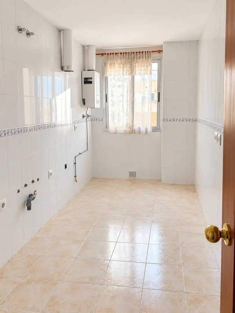 Appartamento con ascensore in vendita a Calle MINERAS, imagen 2