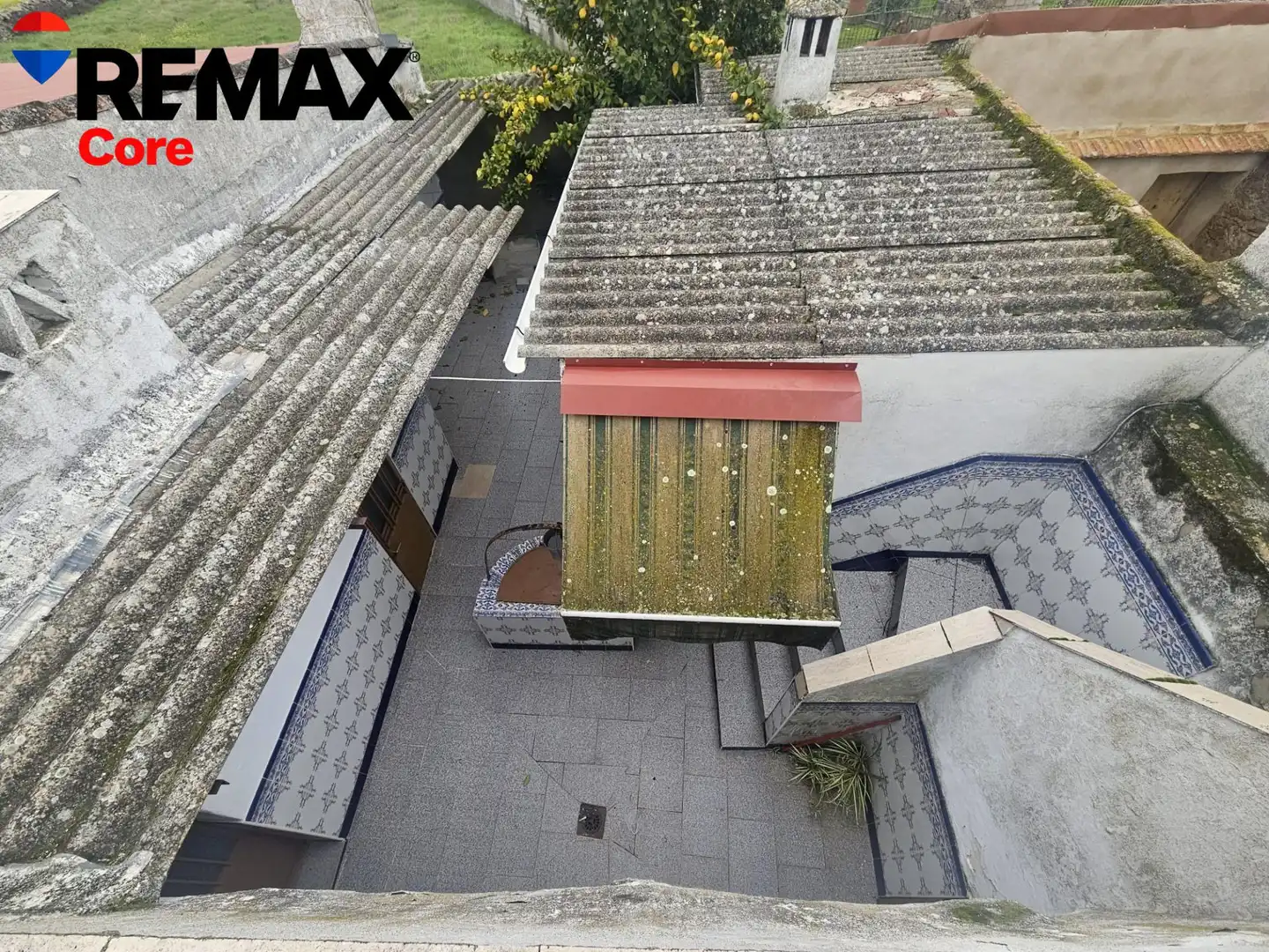 Exterior view of Houses for sale in Valdefuentes  with Terrace and Furnished