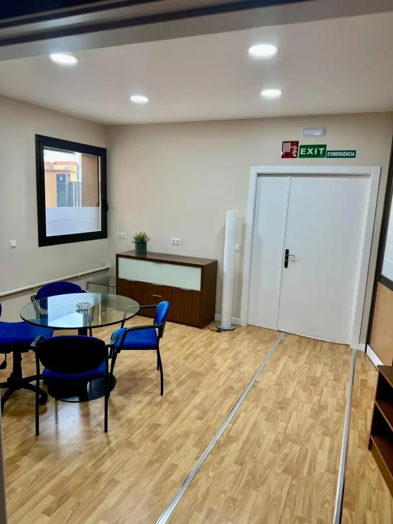 Oficina de alquiler en Súria con Amueblado
