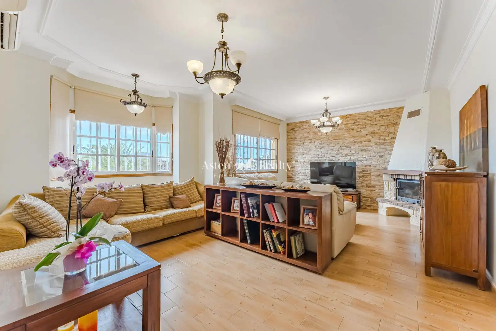 Sala de estar de Casa o chalet en venta en San Miguel de Abona con Aire acondicionado, Calefacción y Jardín privado
