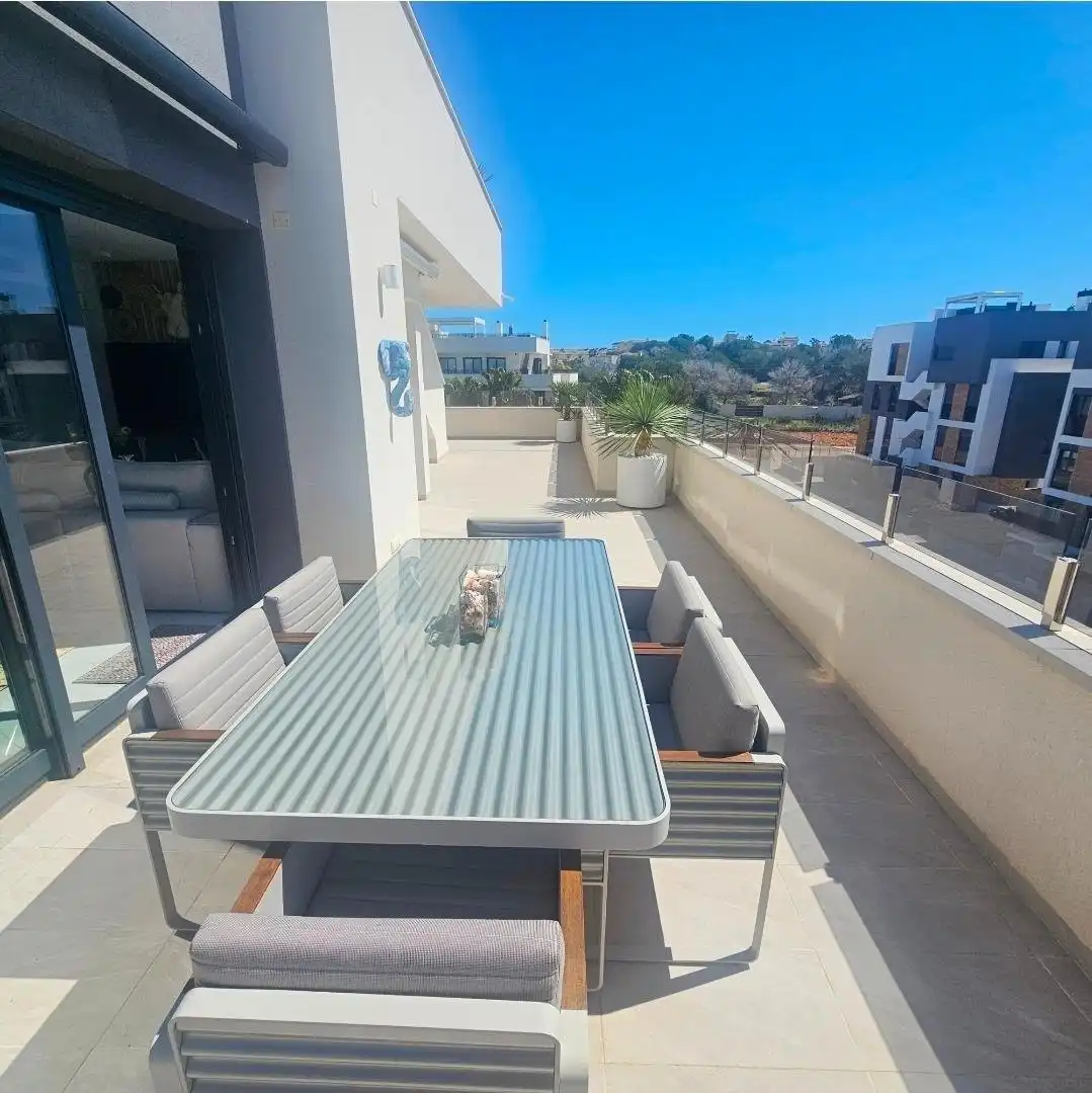 Terrassa de Àtic en venda en Orihuela amb Calefacció, Jardí privat i Piscina