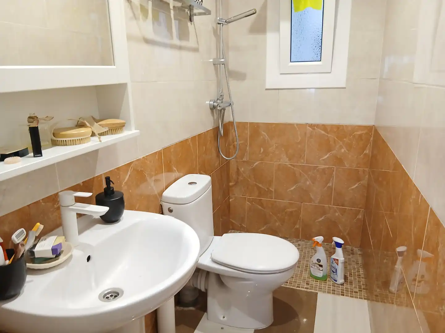 Baño de Piso en venta en Barcelona con Amueblado
