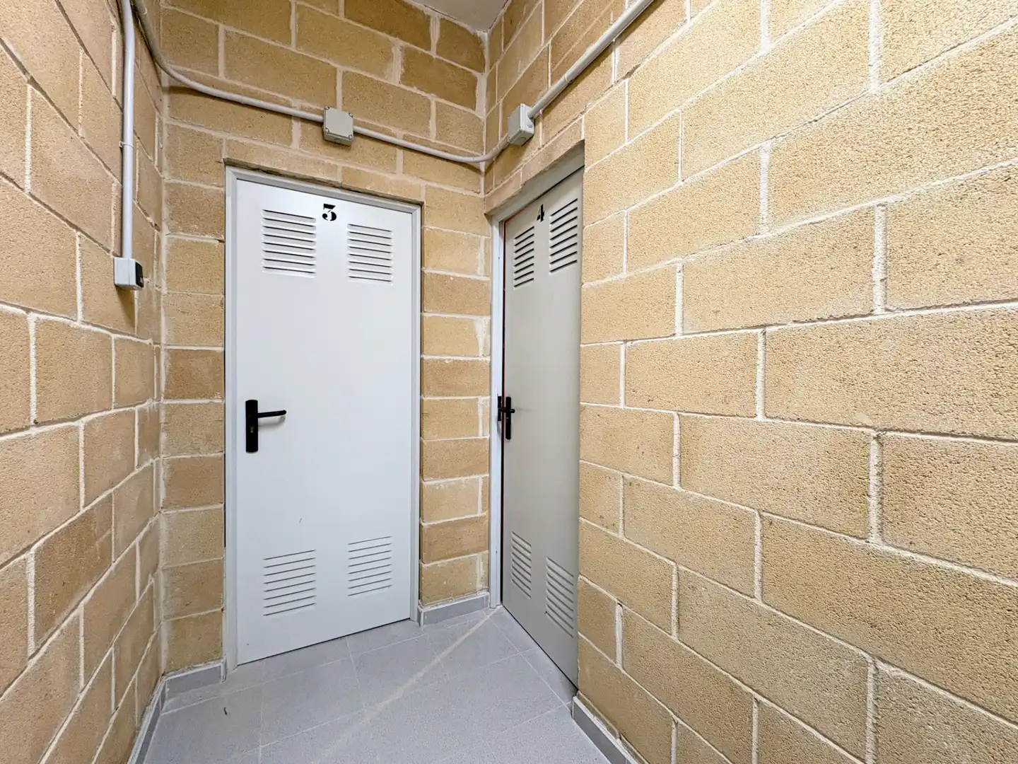 Flat for sale in Cistérniga  with Heating, Private garden and Storage room