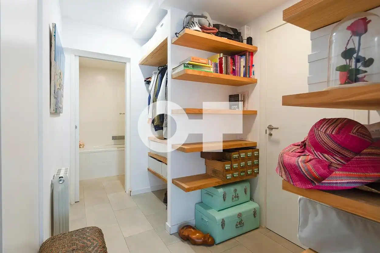 Habitación de Ático en venta en Barcelona con Aire acondicionado, Calefacción y Terraza