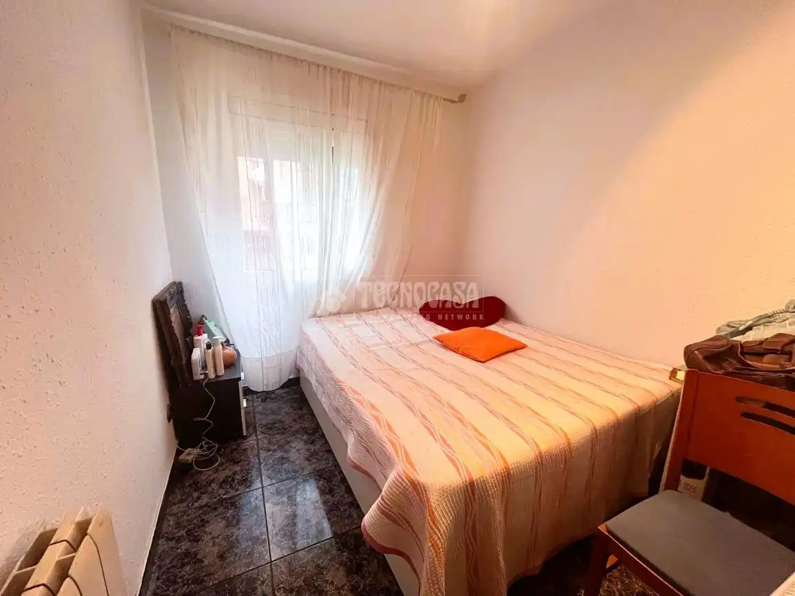Habitación de Piso en venta en Esplugues de Llobregat con Calefacción