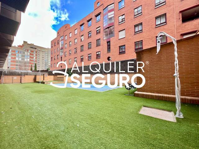 Piso en Alquiler en de Rafael Bergamín en San Juan Bautista