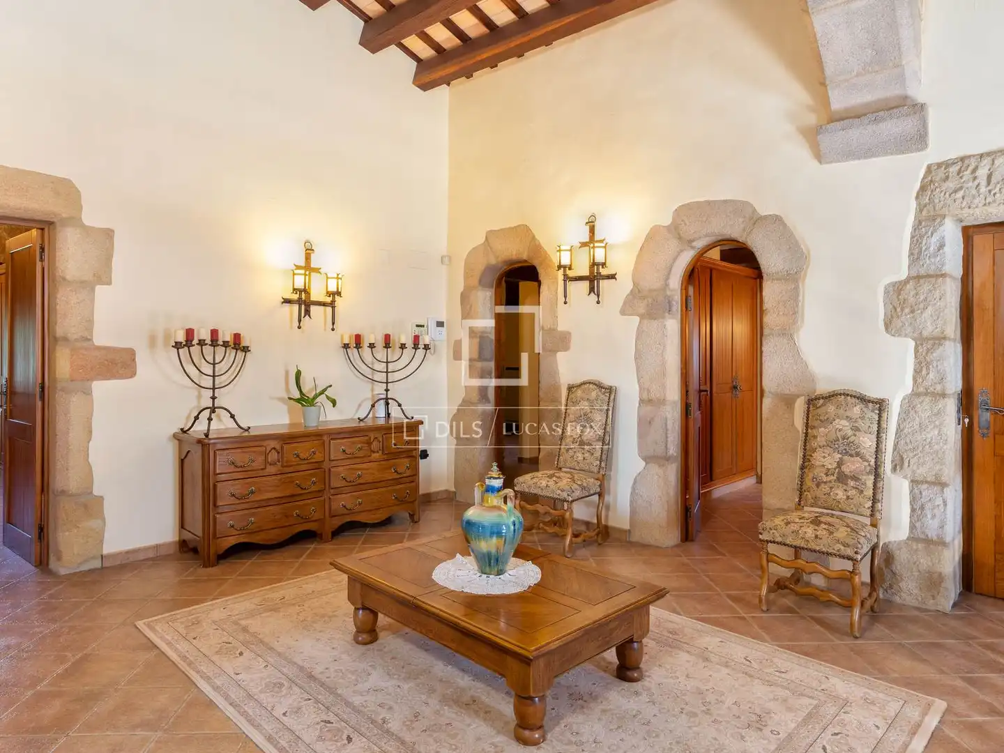 Country homes for sale in Breda  with Air Conditioner, Heating and Private garden