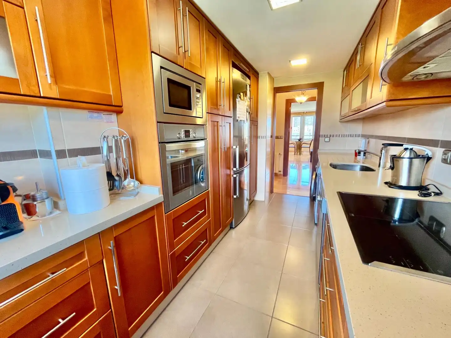 Cocina de Piso en venta en Alicante / Alacant con Aire acondicionado, Calefacción y Piscina comunitaria