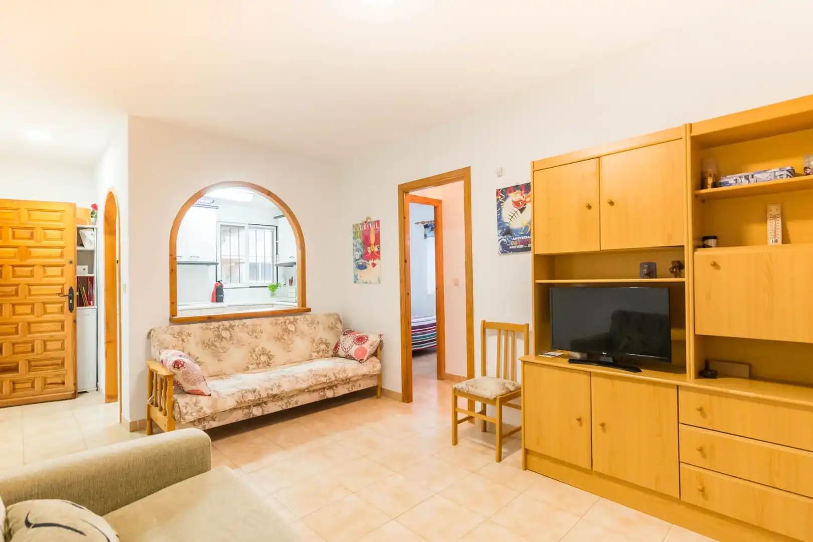 Living room of Flat for sale in Los Alcázares  with Swimming Pool, Furnished and Oven